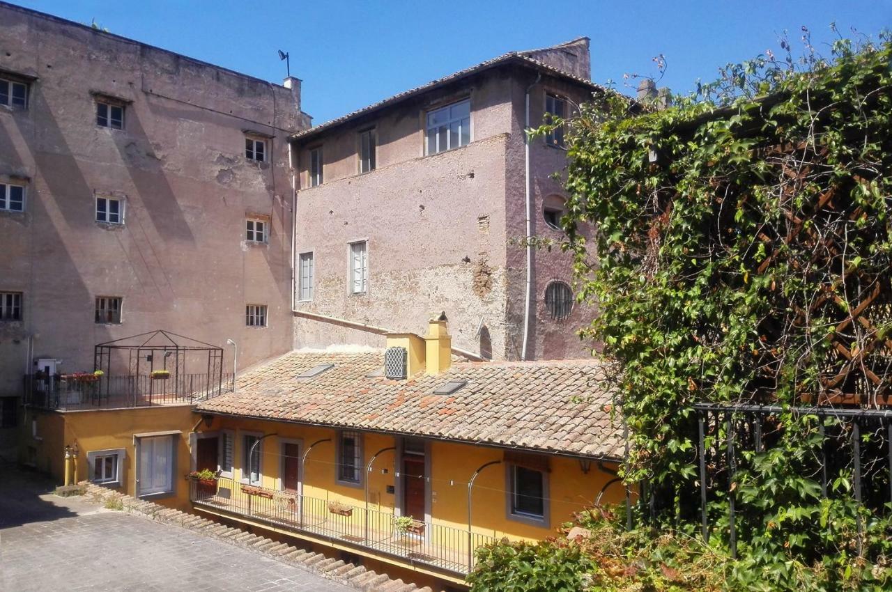 Delizioso Appartamento A Campo De' Fiori Rzym Zewnętrze zdjęcie